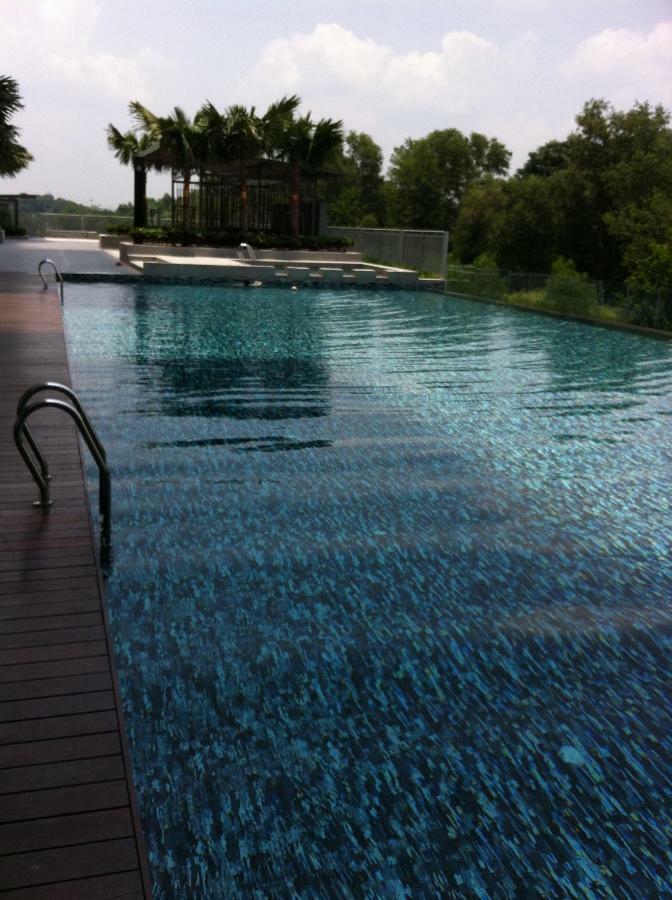 Skyloft Muslim Suite Johor Bahru Eksteriør billede