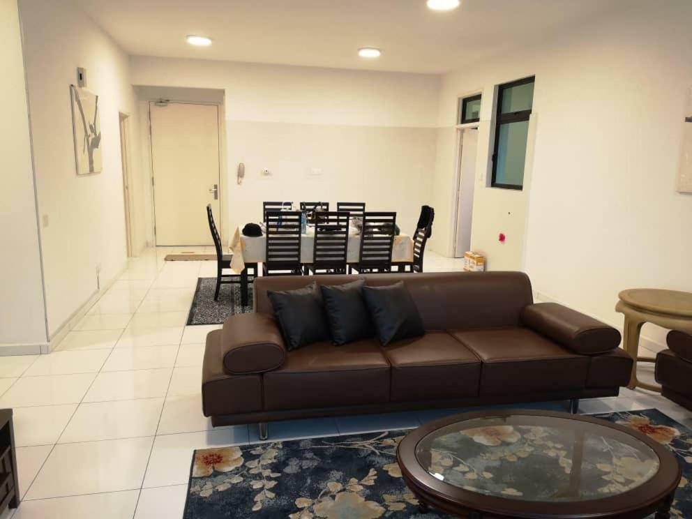 Skyloft Muslim Suite Johor Bahru Eksteriør billede