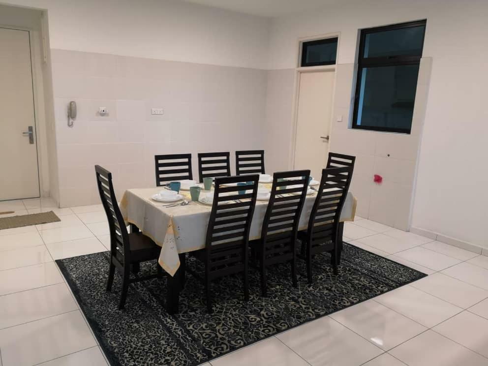Skyloft Muslim Suite Johor Bahru Eksteriør billede